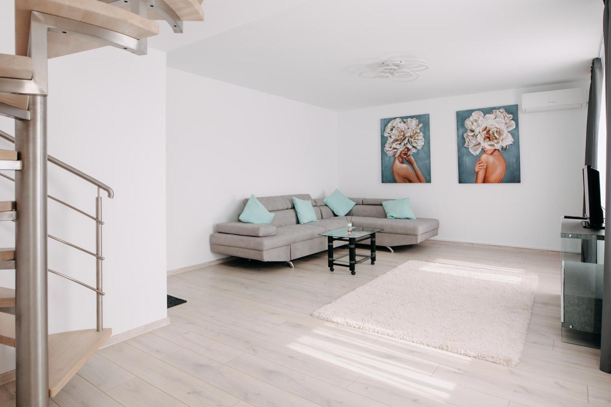 Stepo Sunset Apartment Bukares Bagian luar foto