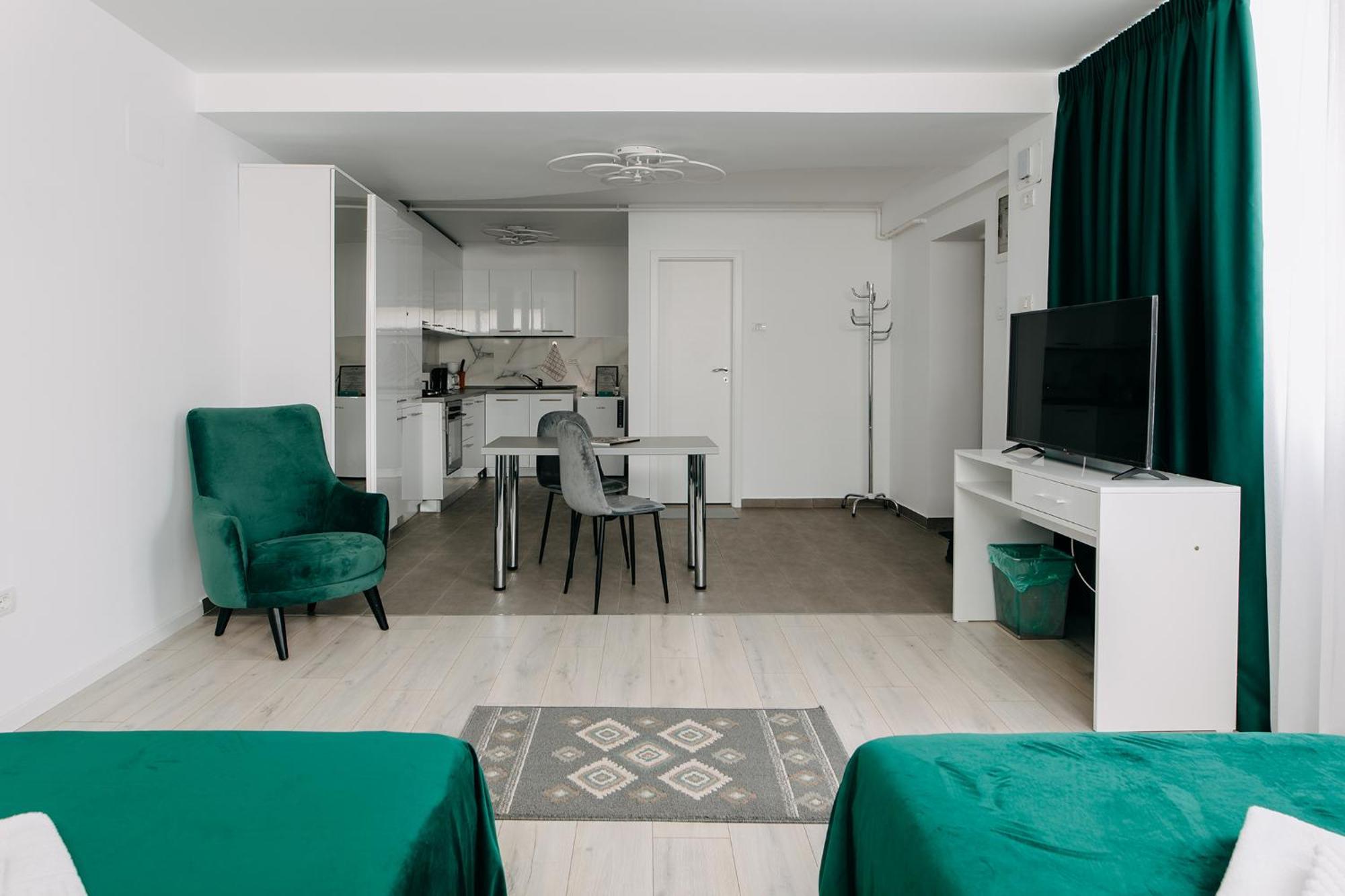 Stepo Sunset Apartment Bukares Bagian luar foto